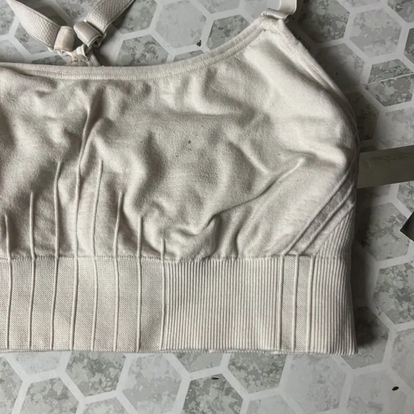 Champion Small White Sports Bra - Picture 3 of 5